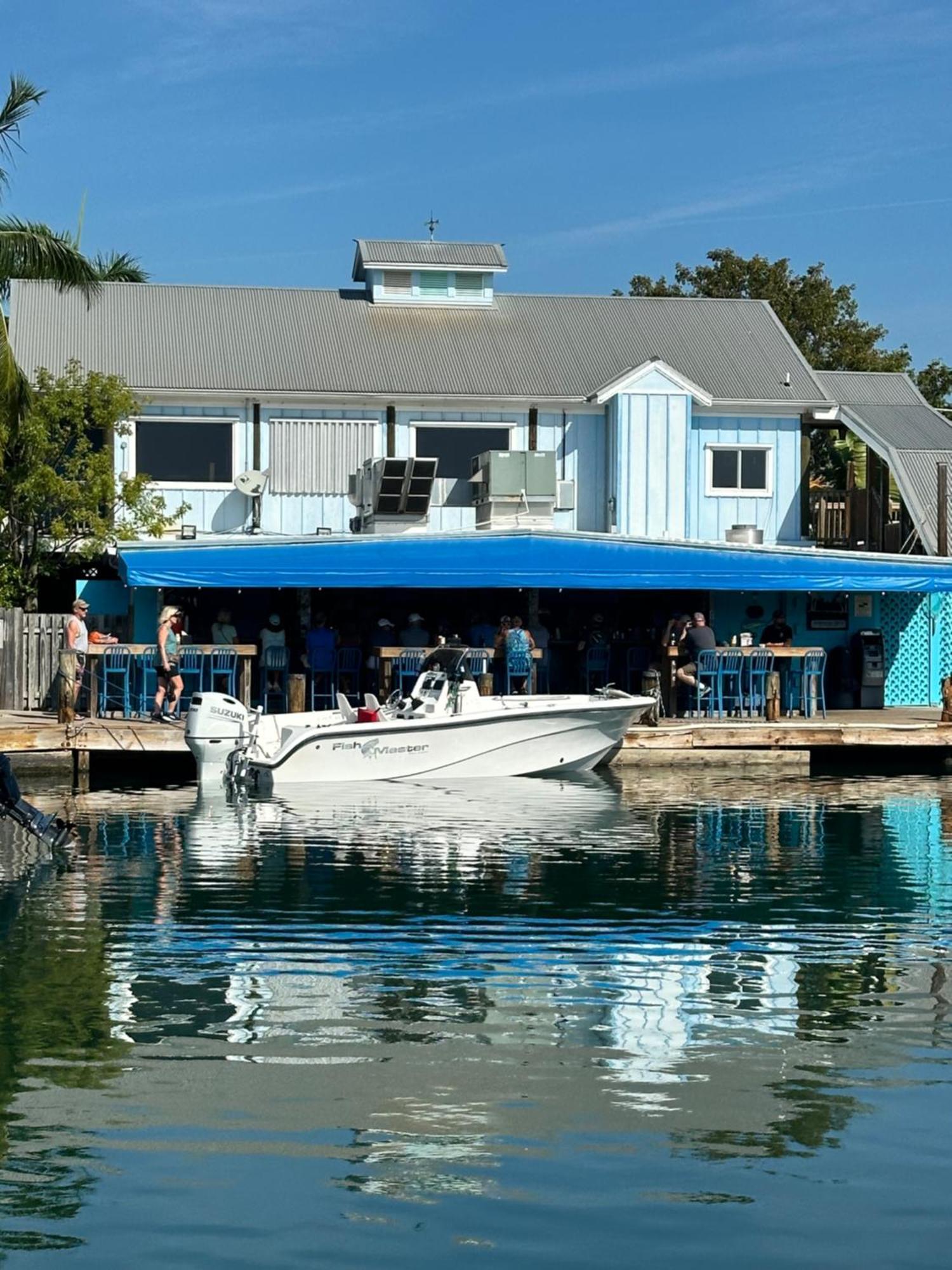 Aqua Lodges At Hurricane Hole Marina 斯托克岛 外观 照片